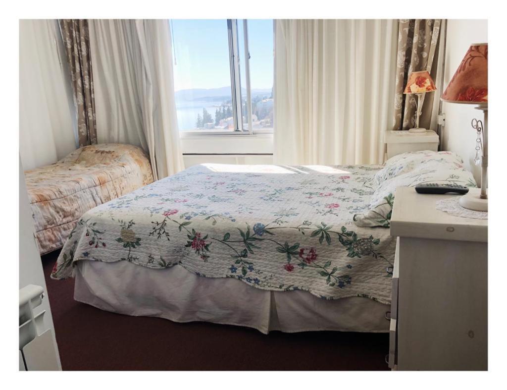 Departamento En Barilocheアパートメント エクステリア 写真